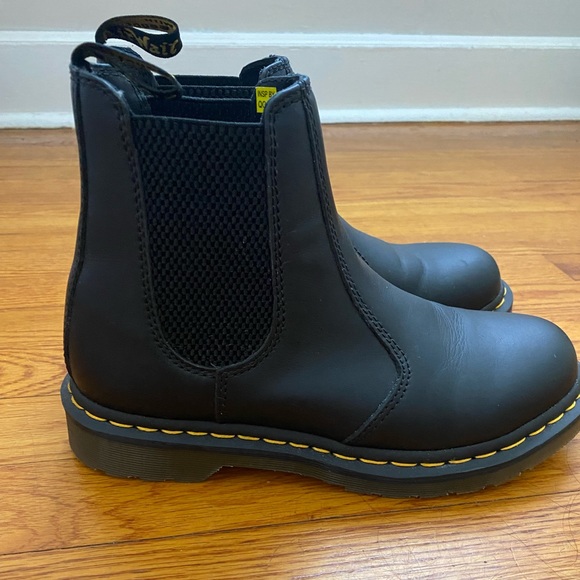 Dr. Martens Black Chelsea Boot (worn once) - Picture 5 of 7